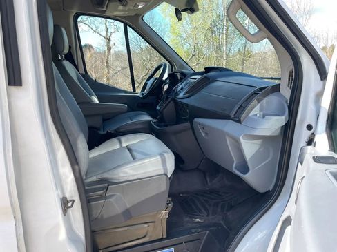 Used 2019 Ford Transit 350 XL RWD image 18