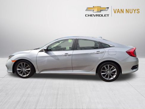 Used 2019 Honda Civic EX image 8