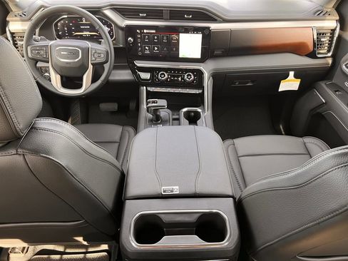 New 2026 GMC Sierra 1500 Denali w/ Denali Reserve Package image 7