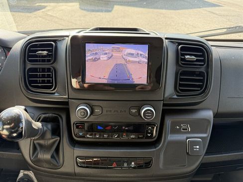 Used 2023 Jeep Wrangler Sport AWD/4WD image 37