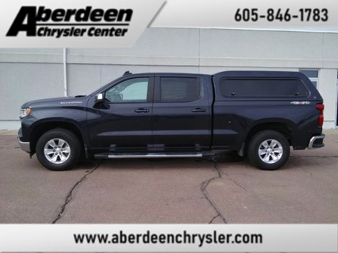 Used 2023 Chevrolet Silverado 1500 LT w/ Convenience Package II image 1