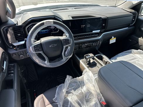 New 2026 Chevrolet Silverado 1500 RST w/ RST All Star Premium Package AWD/4WD image 8