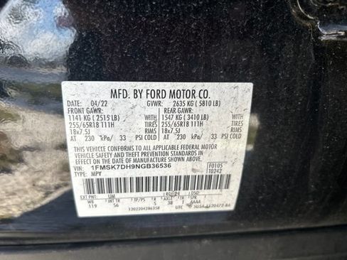 Used 2022 Ford Explorer XLT w/ Equipment Group 202A RWD image 22