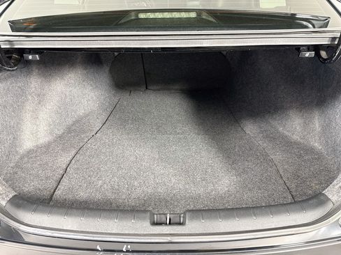 Used 2017 Honda Accord Sport image 38