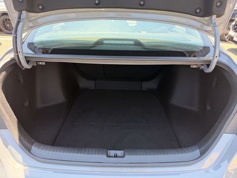 Certified 2025 Honda Accord SE image 30