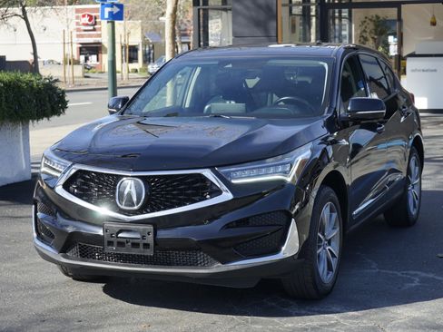 Used 2021 Acura RDX AWD w/ Technology Package image 3