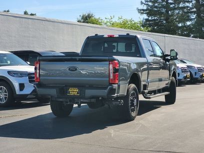 New 2026 Ford F250 Lariat w/ Black Appearance Package