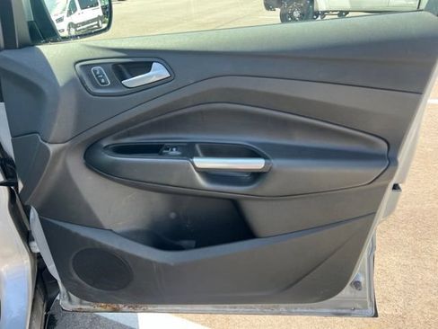 Used 2017 Ford Escape Titanium FWD image 10