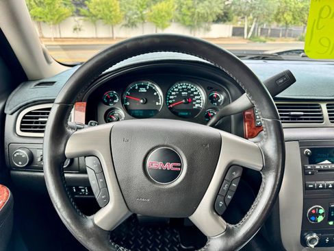 Used 2012 GMC Sierra 3500 SLT w/ SLT Convenience Package image 12