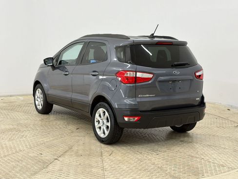 Used 2020 Ford EcoSport SE image 3