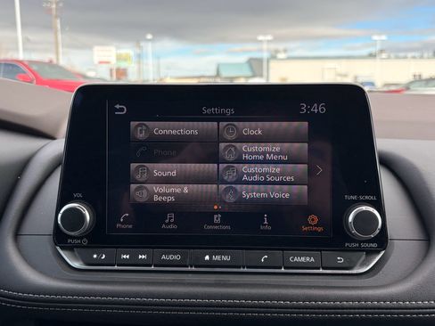 Used 2023 Nissan Rogue S image 22