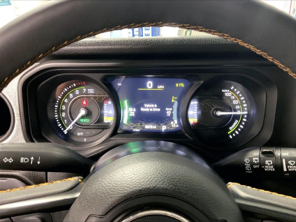 Used 2024 Jeep Wrangler Unlimited w/ Convenience Group AWD/4WD image 24