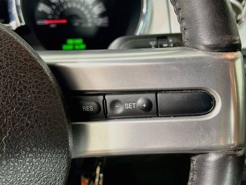 Used 2006 Ford Mustang GT Premium RWD image 27