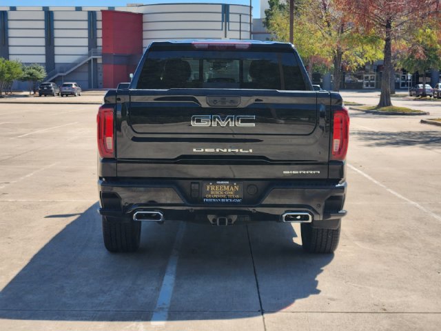 Used 2025 GMC Sierra 1500 Denali Ultimate AWD/4WD image 6