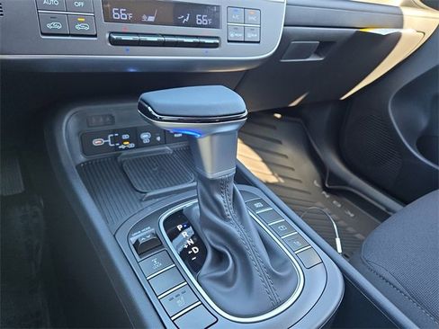 New 2026 Hyundai Kona SEL Sport image 17