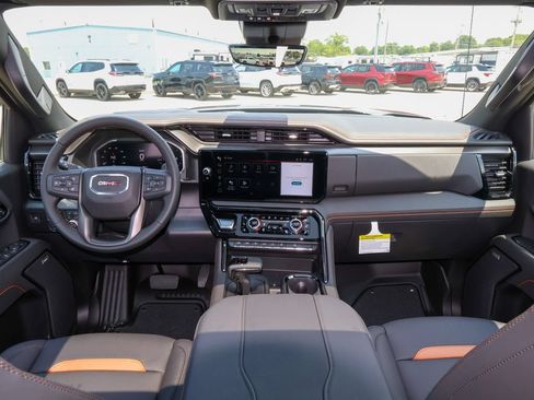New 2026 GMC Sierra 1500 AT4 w/ AT4 Premium Package AWD/4WD image 12