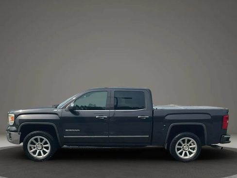 Used 2014 GMC Sierra 1500 SLT w/ SLT Crew Cab Value Package AWD/4WD image 2