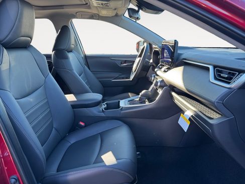 New 2025 Toyota RAV4 XLE Premium image 17
