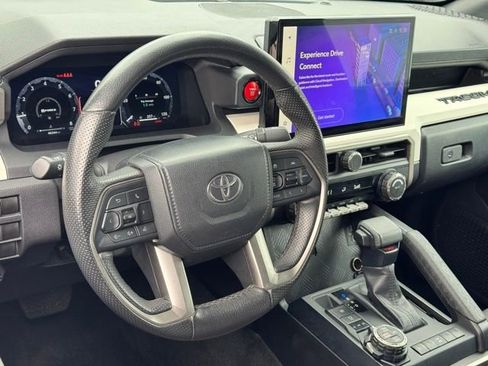 Used 2024 Toyota Tacoma TRD Off-Road AWD/4WD image 17