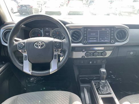 Used 2021 Toyota Tacoma SR5 RWD image 14