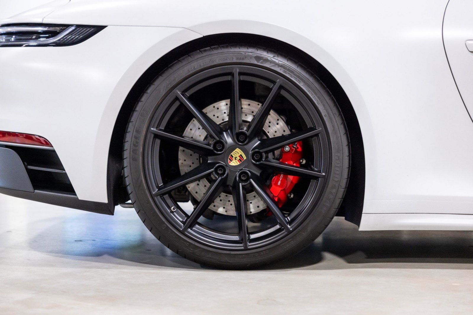 Used 2023 Porsche 911 Carrera GTS w/ Premium Package RWD image 24