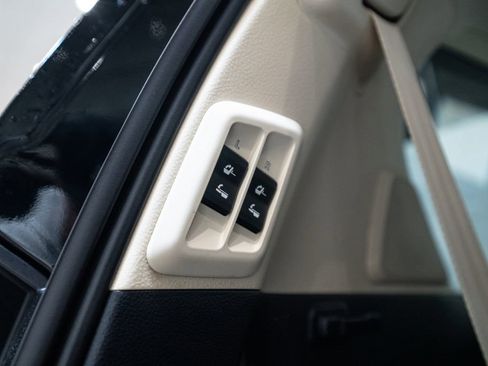 Used 2021 Lexus GX 460 Luxury image 45