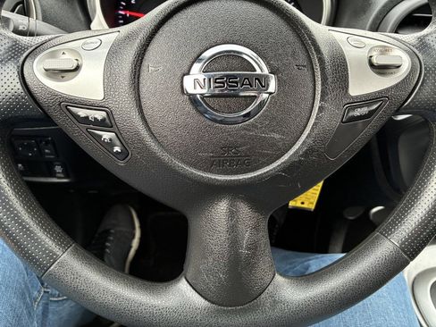 Used 2014 Nissan Juke S image 9