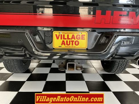 Used 2018 RAM 1500 Big Horn AWD/4WD image 29