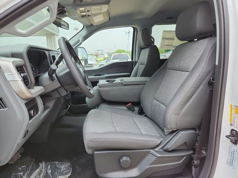New 2026 Ford F250 XL w/ STX Appearance Package AWD/4WD image 3