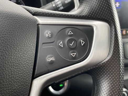 Used 2024 GMC Terrain SLE image 26