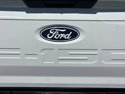Used 2024 Ford F150 XL RWD image 43