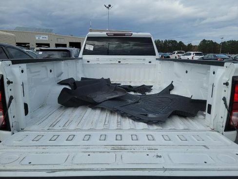 Used 2023 GMC Sierra 3500 SLE image 6