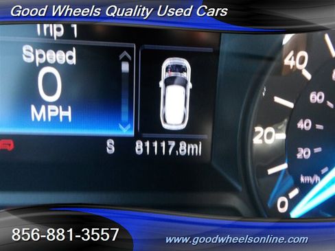 Used 2017 Ford Explorer XLT image 25