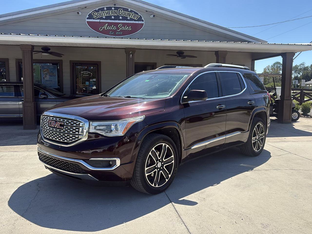 Used 2017 GMC Acadia Denali FWD image 1