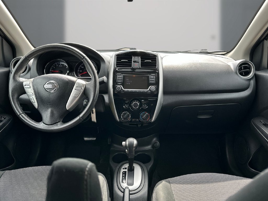 Used 2018 Nissan Versa SV w/ SV Special Edition Package FWD image 18