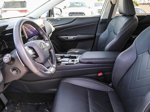 Used 2025 Lexus NX 350 AWD w/ Accessory Package (2T) image 17