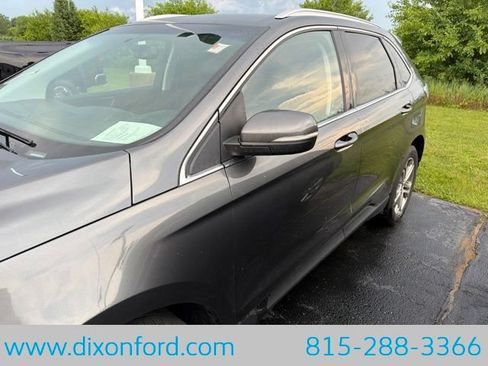 Used 2016 Ford Edge Titanium w/ Technology Package AWD/4WD image 2