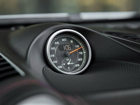 Certified 2018 Porsche Cayenne Turbo image 28