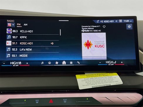 Used 2025 BMW X3 xDrive30i w/ Convenience Package image 14