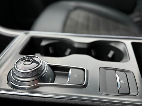 Used 2024 Ford Edge ST-Line image 27