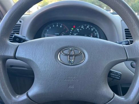 Used 2002 Toyota Camry SE FWD image 21