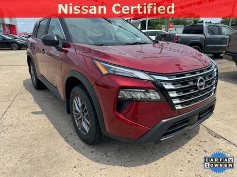 Certified 2025 Nissan Rogue S image 10