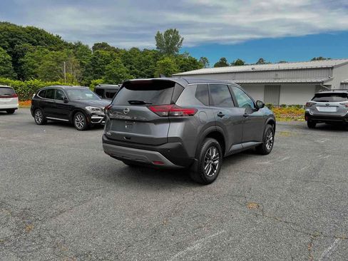 Used 2023 Nissan Rogue S image 7