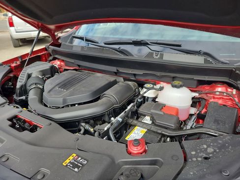 New 2026 Chevrolet Traverse RS w/ LPO, Floor Liner Package image 31