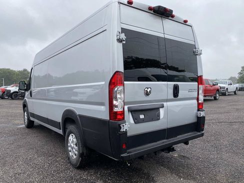 Used 2025 RAM ProMaster 3500 w/ Quick Order Package 22H SLT+ FWD image 7