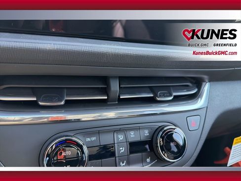 New 2026 Buick Envista Sport Touring w/ Convenience I Package FWD image 27