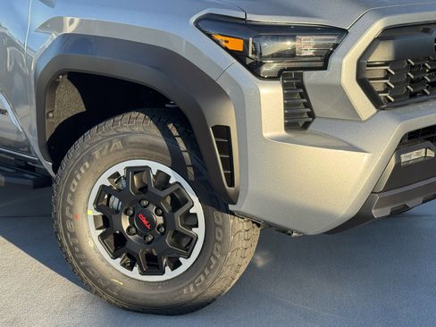 New 2026 Toyota Tacoma TRD Off-Road image 10