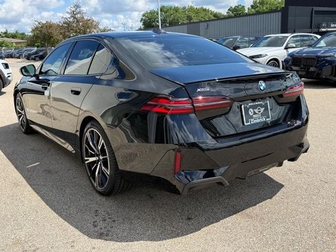 Used 2024 BMW 540i xDrive w/ Premium Package AWD/4WD image 6