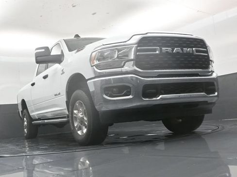 Used 2024 RAM 2500 Big Horn w/ Off Road Package AWD/4WD image 45