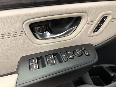New 2026 Honda Pilot Touring image 16